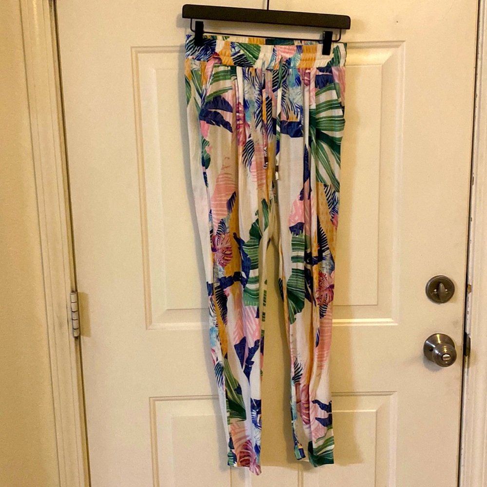 Flower patterned pants